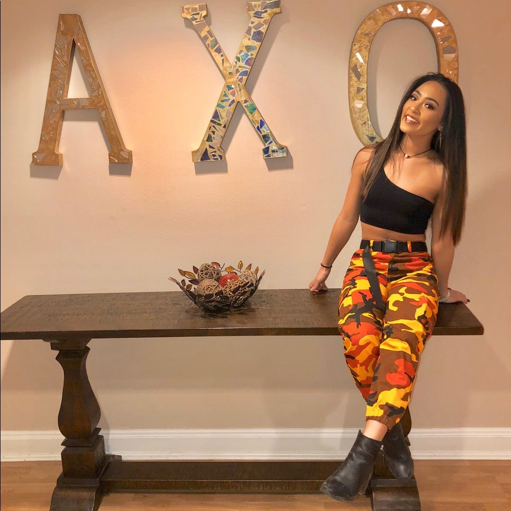 Meet your Posher, Izzy